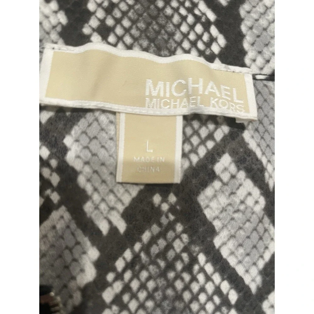 Michael Kors Silver Metal Zip Front  Roll Up LS Blouse Snake Print  Large